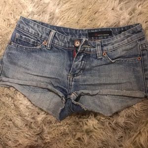Cut-off Denim shorts